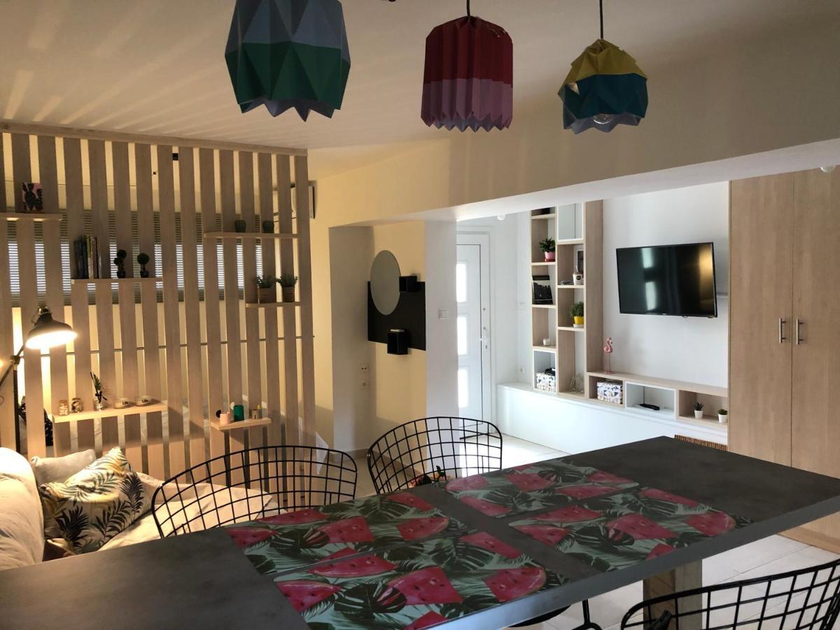 Orfeas Suite Néa Péramos Bagian luar foto